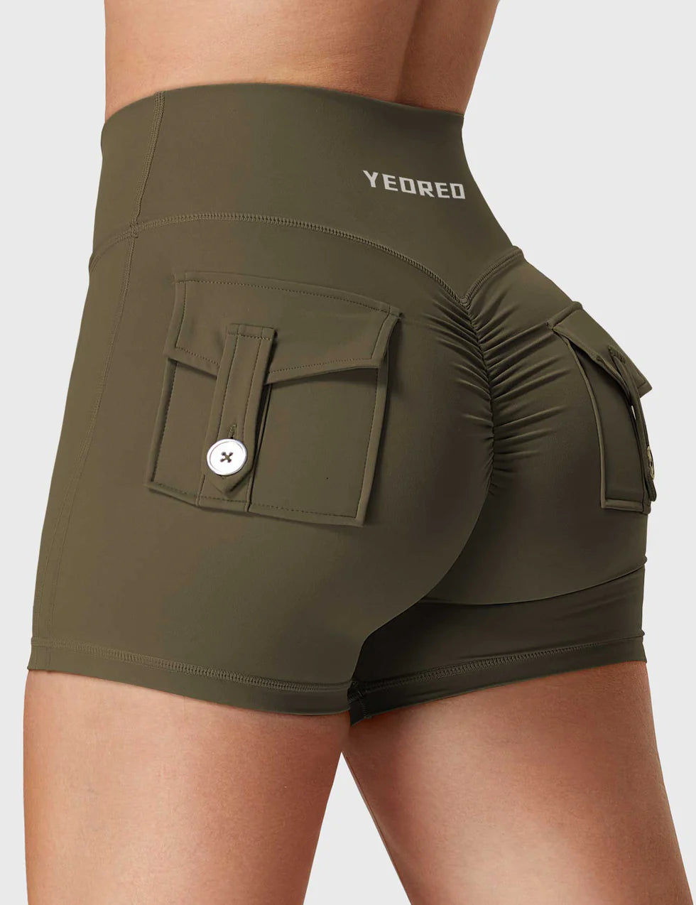 V-waistband Charm Shorts